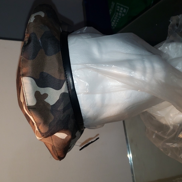 Ardene - Picture 2 of 6